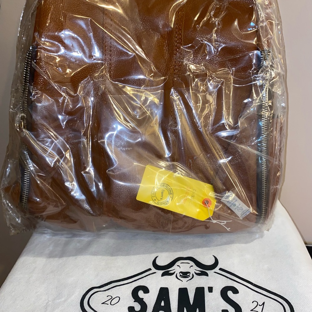 COPY - SOFT LEATHER BACKPACK SHOULDER BAG - Picture 6 of 6